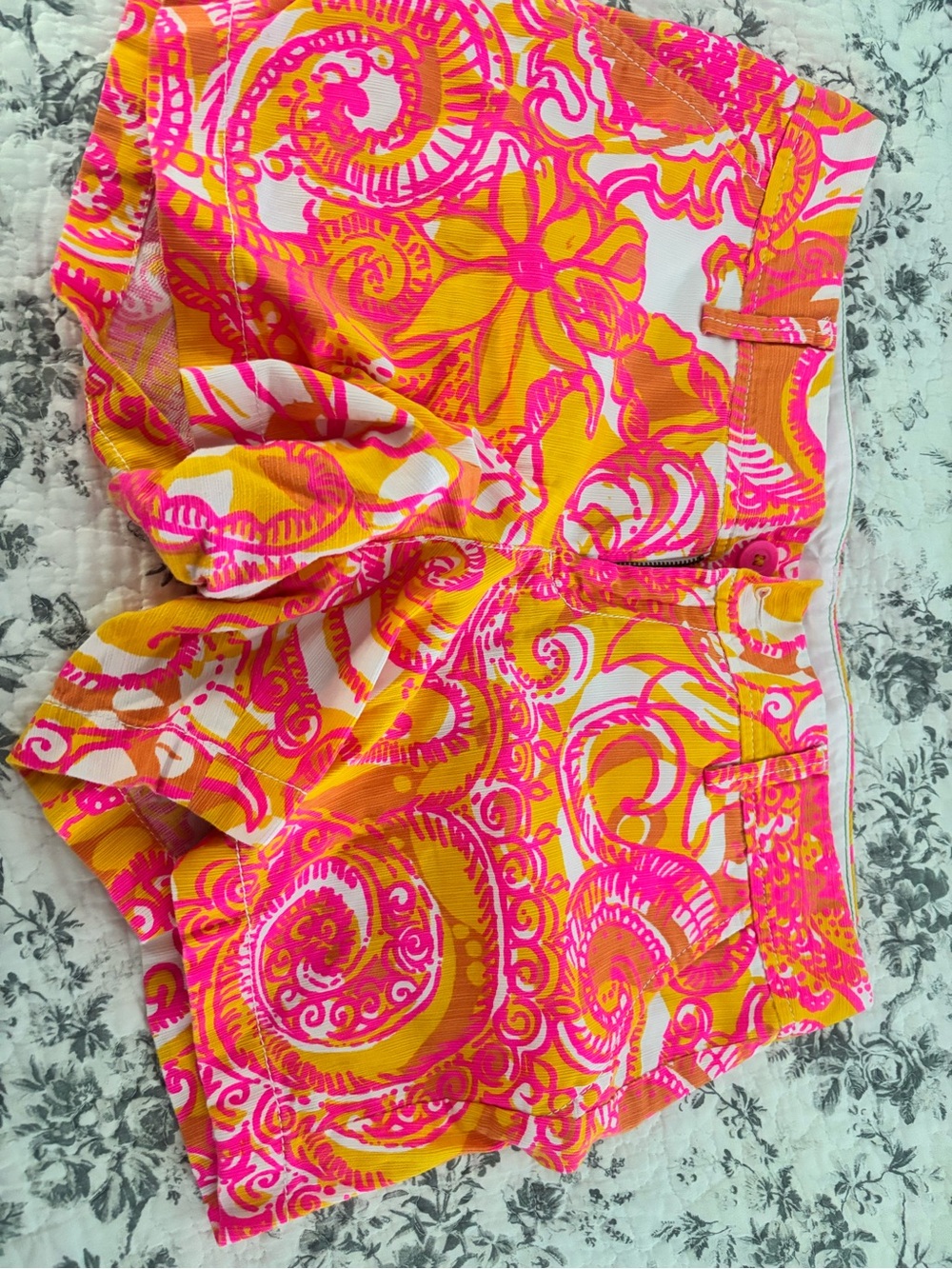 Lilly Pulitzer Pink & Yellow Floral Paisley Women’s Shorts